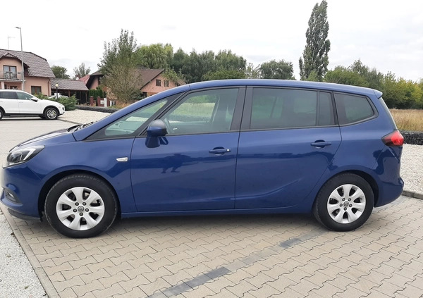 Opel Zafira cena 46900 przebieg: 186000, rok produkcji 2018 z Leszno małe 154